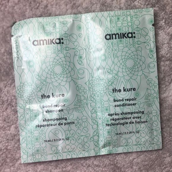❤️$4 NWT Amika The Kure Bond Repair Shampoo and Conditioner Sampler Set - Picture 1 of 2
